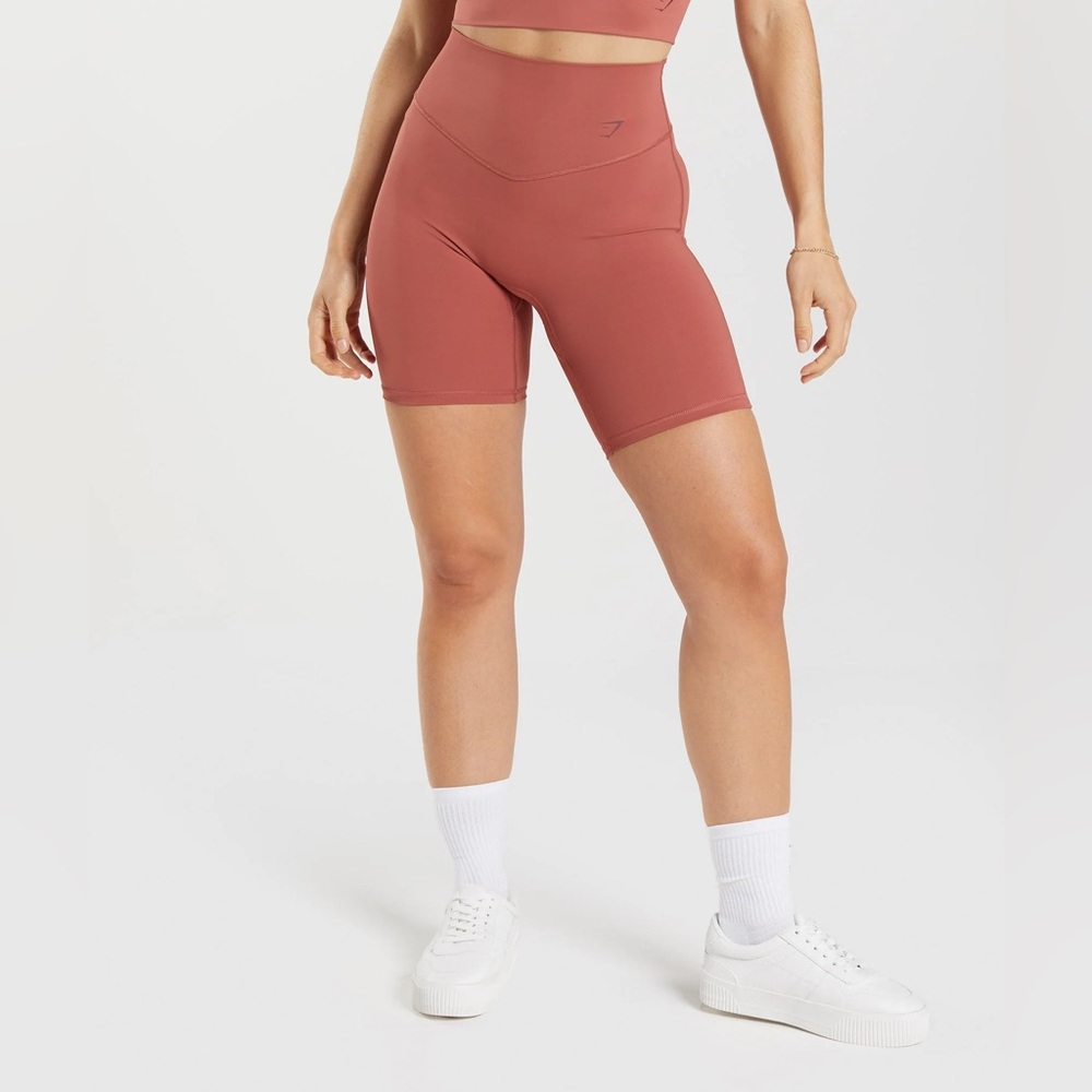 Gymshark Elevate Cycling Shorts - Mauve / pink
